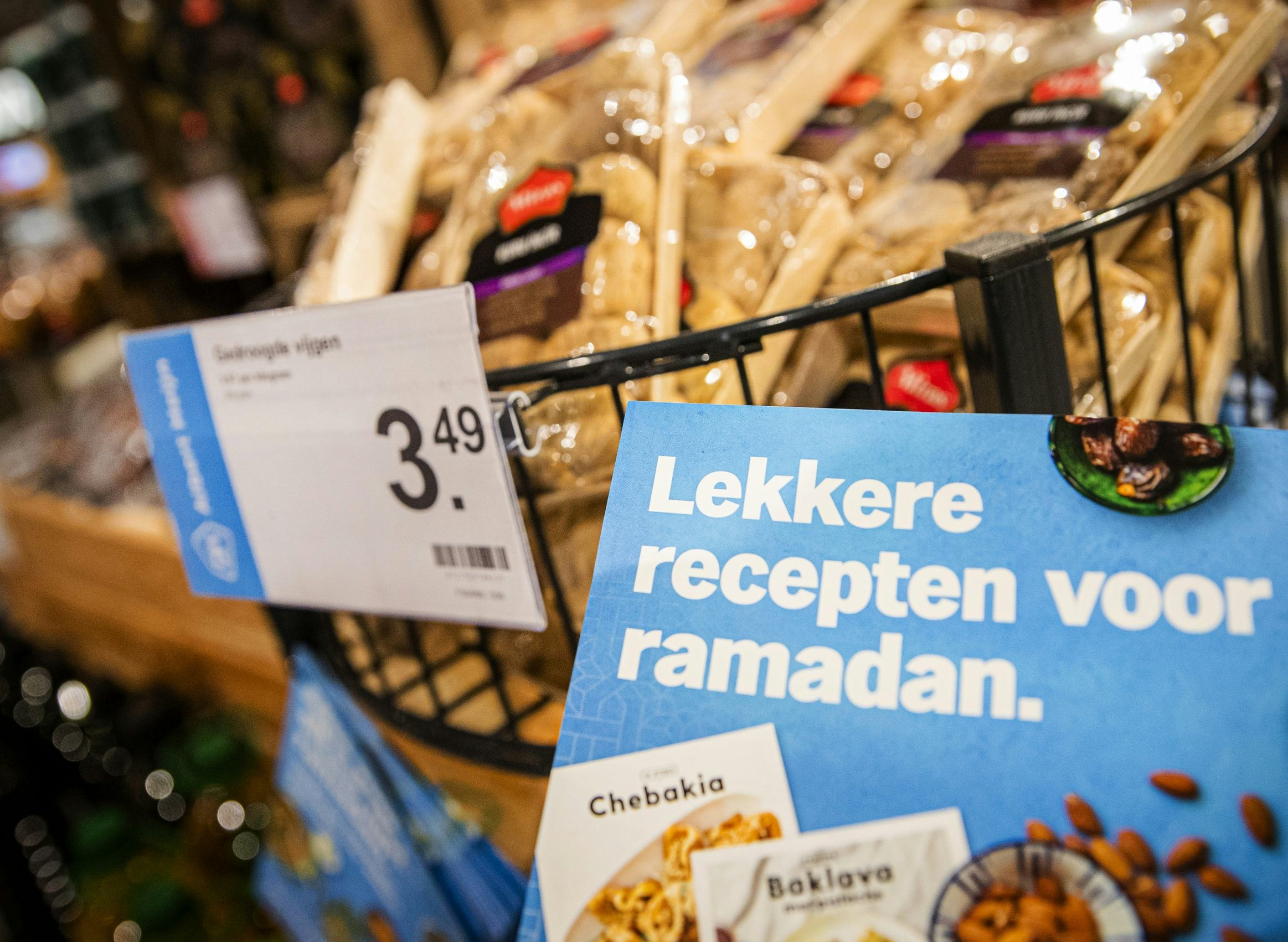 Albert Heijn hanteert tijdens de ramadan flexibele werktijden (foto: ANP, Remko de Waal).