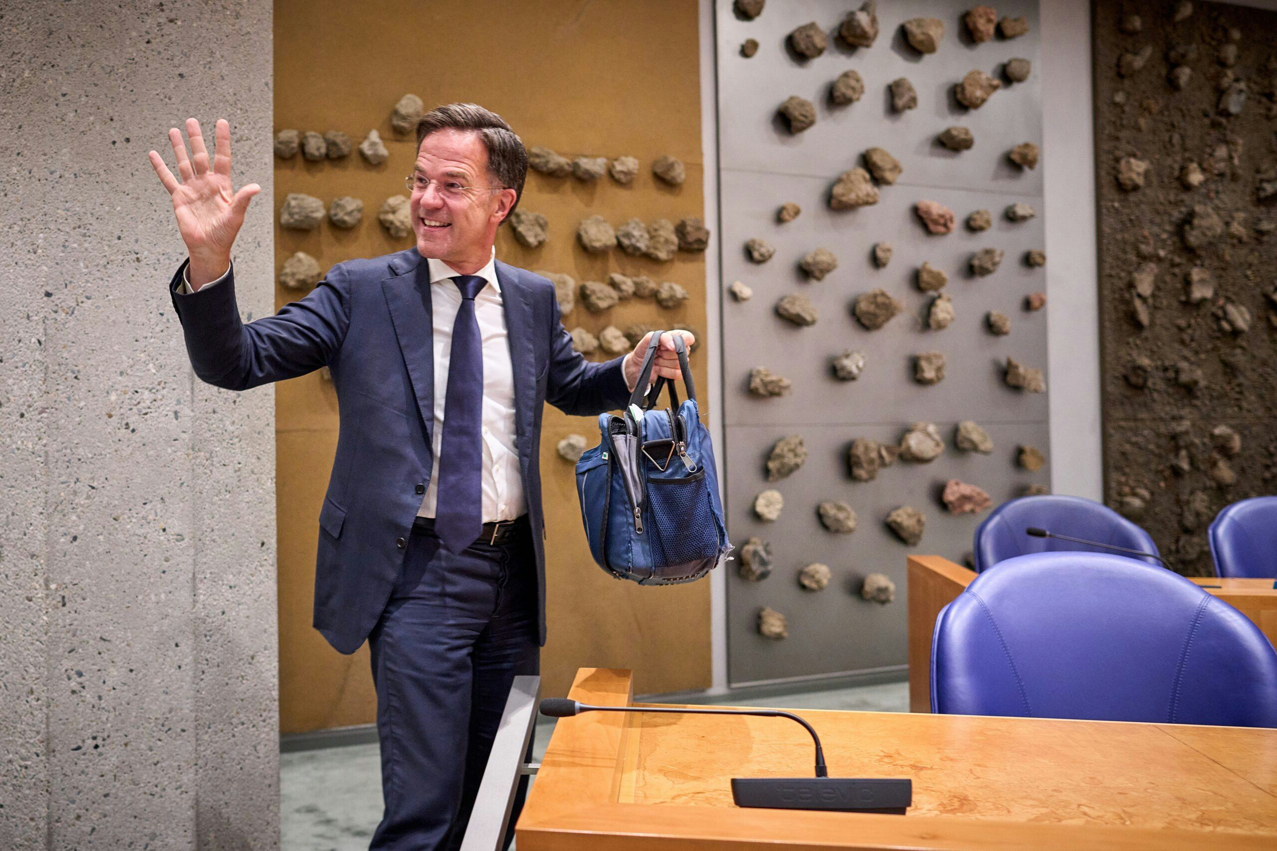 Den Haag, 10 juli 2023 - 
Demissionair premier Mark Rutte neemt afscheid in de Tweede Kamer. In de tweede kamer wordt het debat gehouden over de val van het kabinet. Ruttes vierde kabinet viel over onenigheid over het asielbeleid. 
Foto: ANP / Hollandse Hoogte / Phil Nijhuis