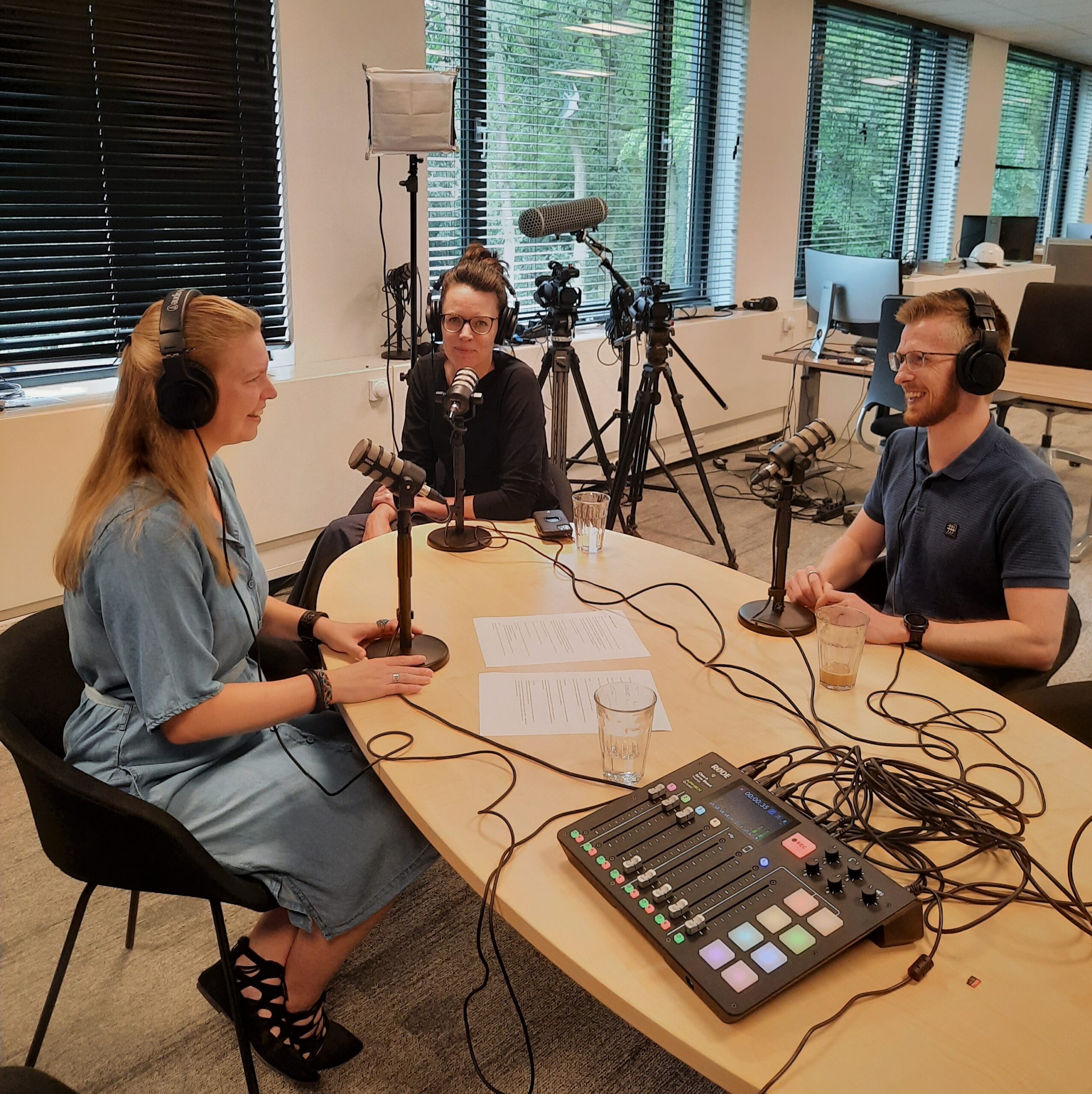 Nicolette van den Hout, Anne Doeser en Maarten Renkema