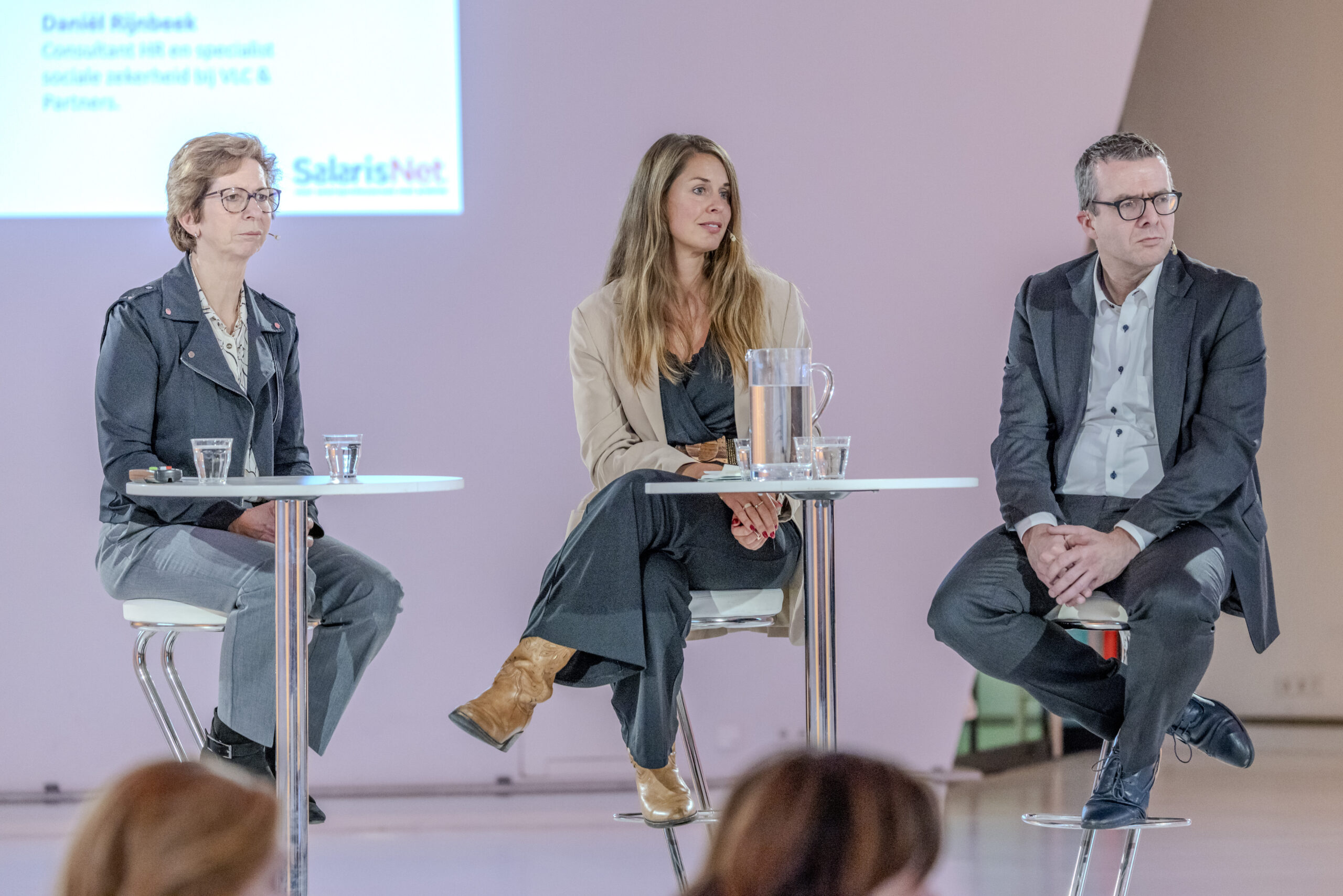 Panelgesprek met Daniel Rijnbeek, Consultant HR, Strategie en innovatie, gecertificeerd ACT-or, RADI®, specialist sociale zekerheid bij VLC & Partners, 
Sandrien Boogaard, HR Directeur bij GoodHabitz en
Tonny van Eekelen, P&O adviseur bij Stichting Alwel