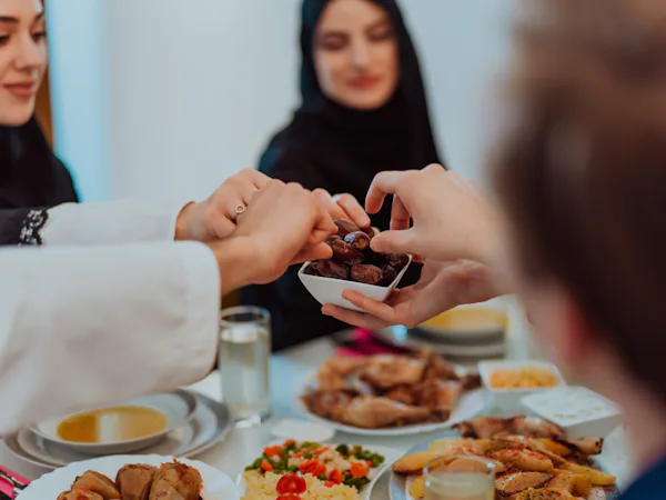 Ramadan op Schiphol: van iftar vieren, D&I-games tot flexibel roosteren