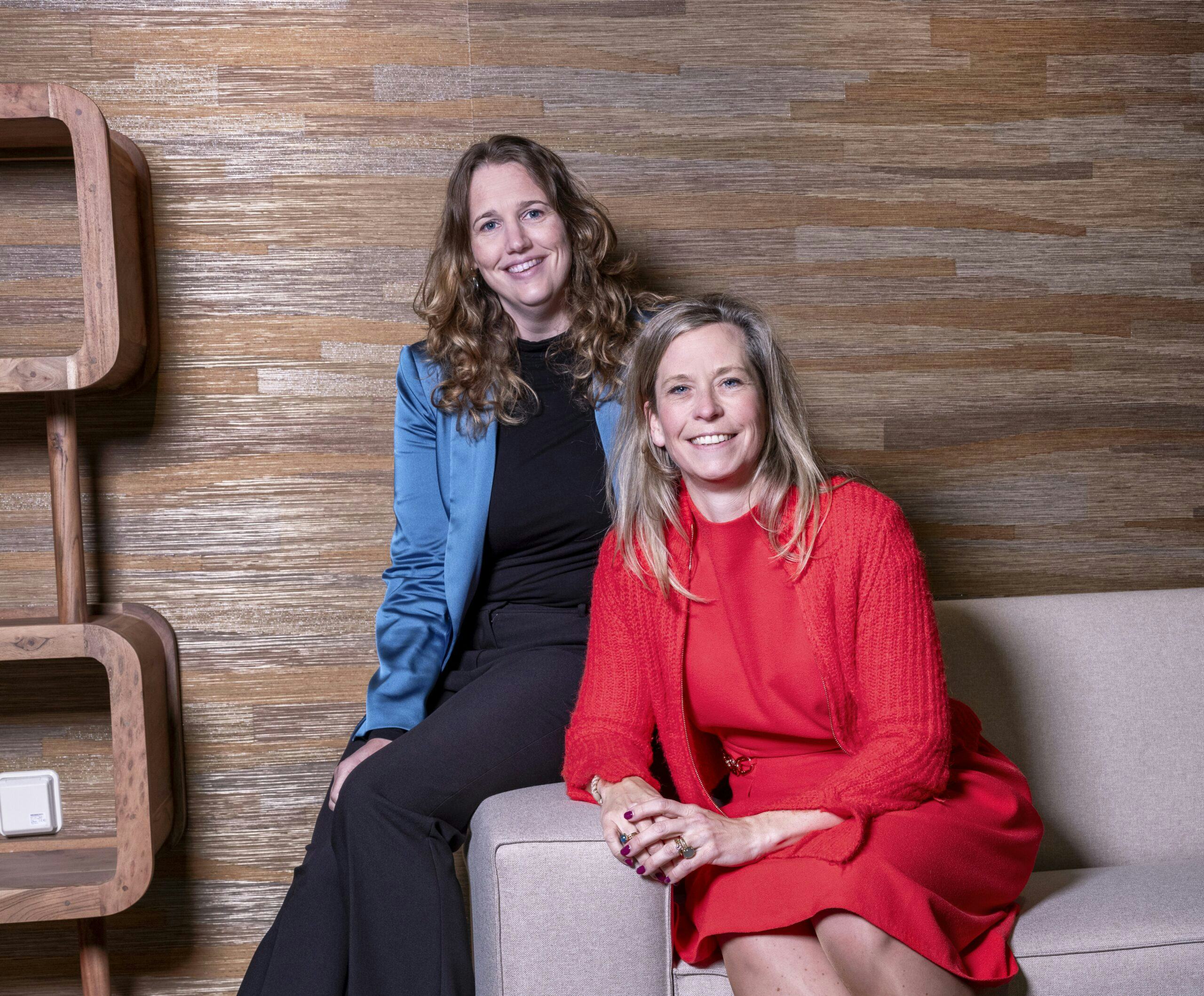 Marlene de Koning en Nicole Doove-Lentelink van PwC. Foto: Guido Benschop