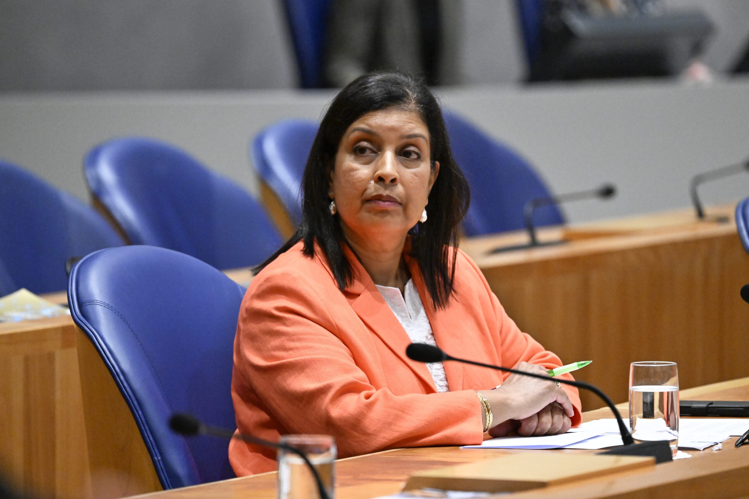 Nederland, Den Haag, 2 okt. 2025
  Mariëlle Paul VVD Minister van Sociale Zaken en Werkgelegenheid tijdens debat in de tweede Kamer.
Foto: ANP / Hollandse Hoogte / Peter Hilz