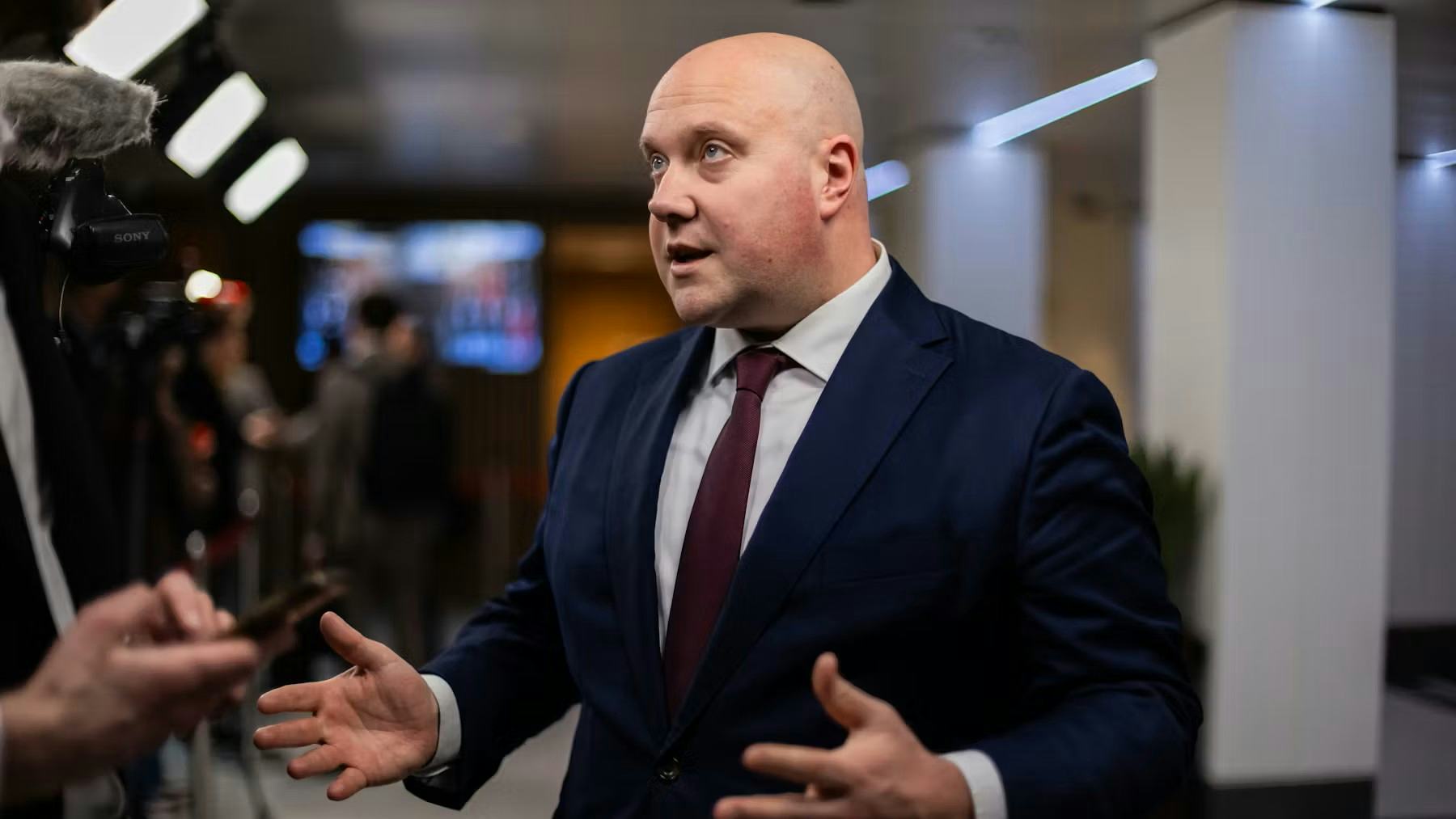 Den Haag – Thierry Aartsen, minister van Werk en Participatie (VVD) bij het ministerie van Algemene Zaken voor de wekelijkse ministerraad. Foto: ANP/Laurens van Putten